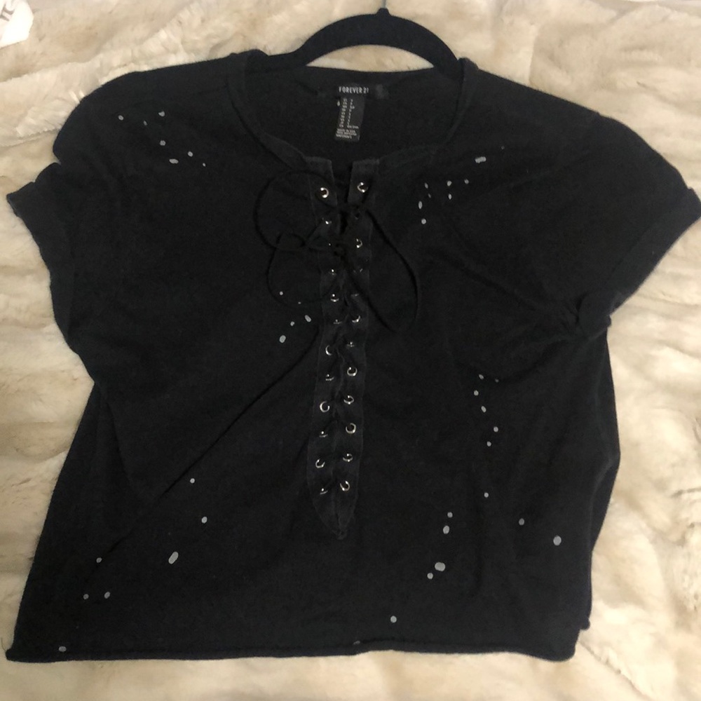Forever 21 T-shirt